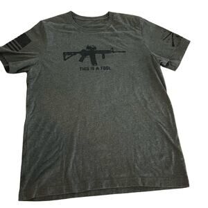 Grunt Style Gray T-shirt This Is A Tool, I Am The Weapon-Size Medium